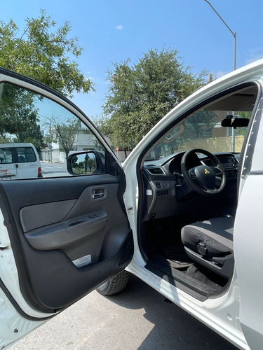 Mitsubishi L200 2.5 Di-d Cabina Doble 4x4 Mt