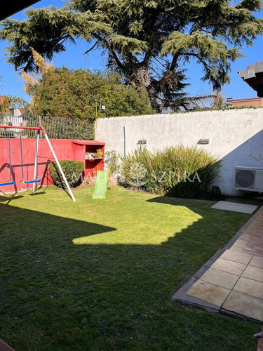 Casa Refaccionada A Nuevo Con Parque Excelente Ubicación