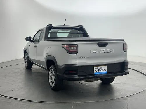 RAM 700 1.3L CS SLT MT
