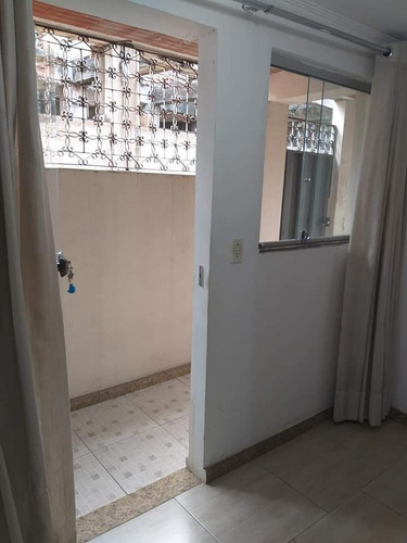Imagem 8 de 10 de Vende -se Casa