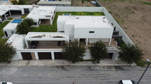 Quinta Hermosa En Venta En Portal De Zuazua *atención Inversionistas*