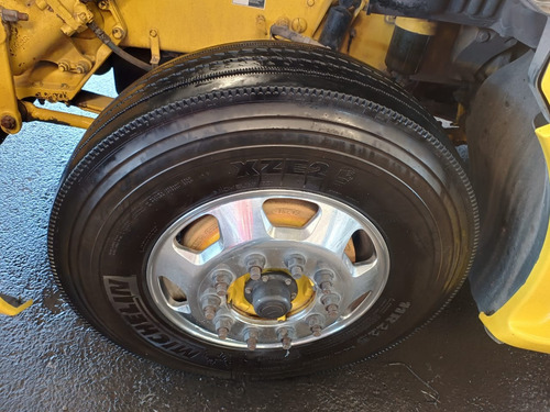 # 4870 Kenworth T680 2016