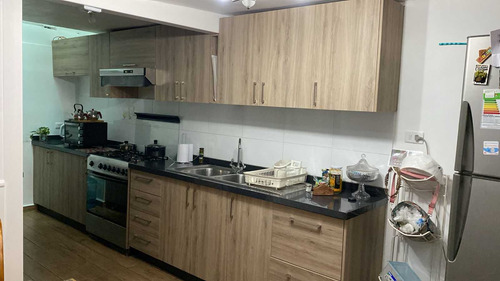 Se Vende Inmueble 8h 3b Altos Club Hípico. (83743)