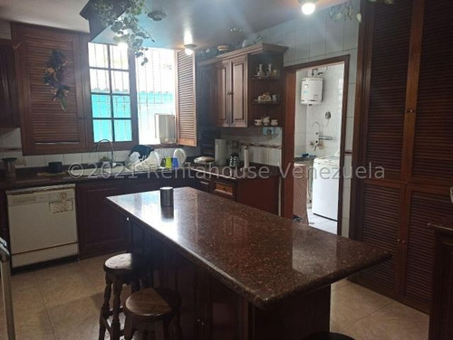 Imagen 5 de 17 de Casa En Venta En Prados Del Este