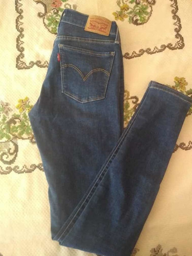 Jean Levis Mujer Súper Skinny Chupin Talle 26 Excelente