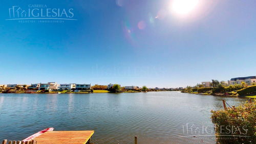 Imagen 27 de 30 de Tour 360º - Casa Al Lago En Venta O Alquiler - Barrio Los Lagos, Nordelta