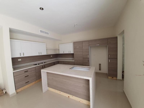 Imagen 1 de 10 de Casa Sola En Venta Frac Palma Real