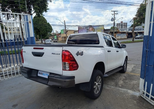 Toyota Hilux 2.8 STD 4X4 CD 16V DIESEL 4P MANUAL