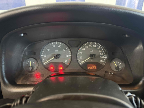 Chevrolet Astra 2.0 MPFI ADVANTAGE 8V FLEX 4P MANUAL