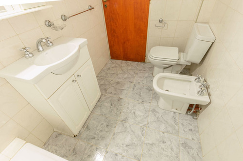 Imagen 12 de 30 de Venta Casa 4 Amb Cochera-patio-bal/terraza-parrill