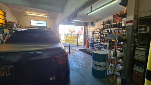 Palomar Galpon + Vivienda + Fdo De Comercio Lubricentro Taller
