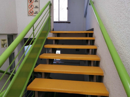 Terreno Comercial En Venta (con Construcción). Frente Al Tren Ligero Goitia, Xochimilaco.