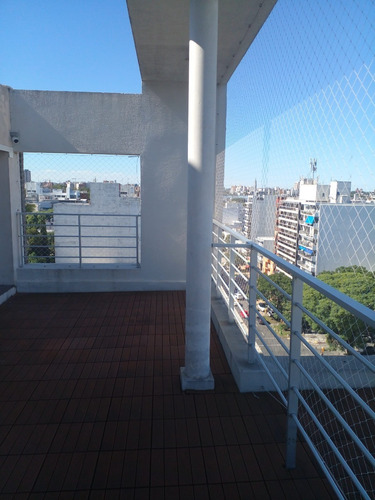 Imagen 13 de 15 de Apartamento De 1 Dormitorio Con 2 Deck En Tres Cruces!