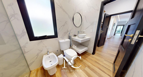 Casa En Venta En Costa Esmeralda, Barrio Senderos Iv