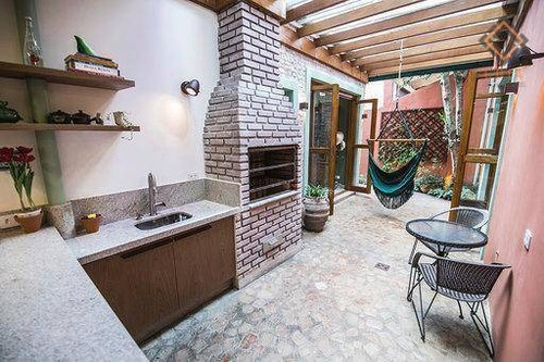 Casa De Vila Itaim Bibi, 300 M², 4 Suítes Todas Com Closet, Master Banheiro Sr E Srª Com Hidro, 2 Vagas, R$ 3.900.000,00 - Ca3049