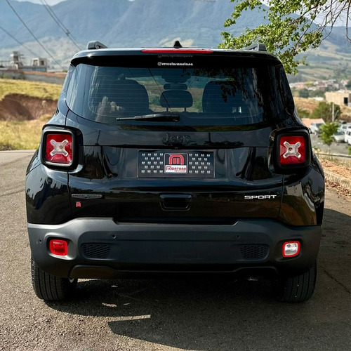 Jeep Renegade Renegade Sport 1.8 4x2 Flex 16V Aut.