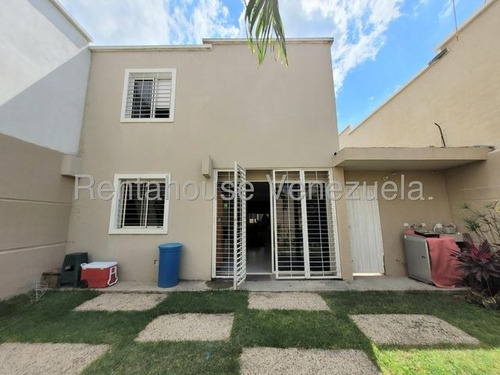 *maria Sanz Vende Casa En Barquisimeto Este #enventa