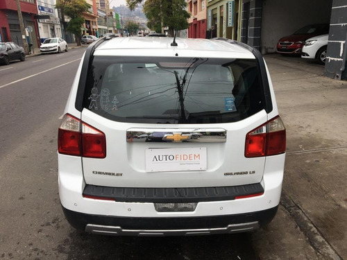 Imagen 2 de 9 de Chevrolet Orlando Ls Die2.0cc Mt 2013