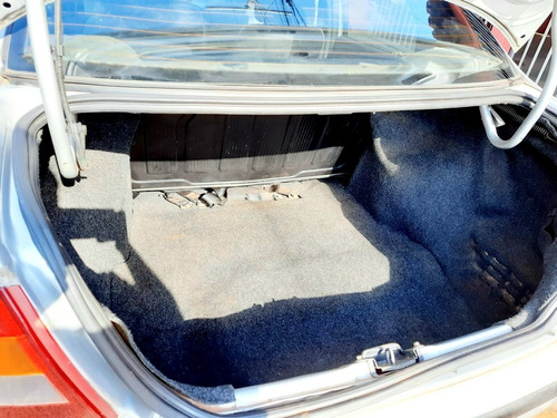 Imagem 7 de 13 de Fiat Siena 2005 1.0 Fire 4p