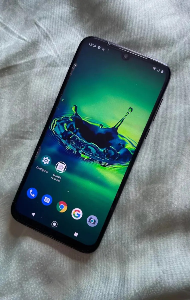 Motorola G8 Plus Cor Vermelho