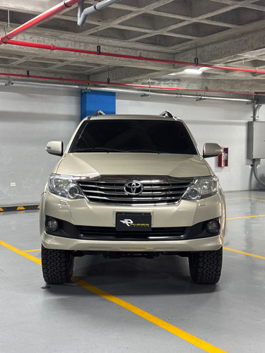 Toyota Fortuner Sr 2013 Blindada Nivel Iii