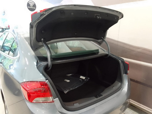 Imagen 25 de 25 de Cruze Premier 2023 4puertas
