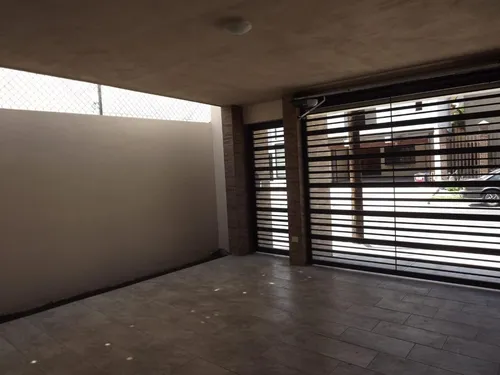 Casa En Venta En Del Paseo Residencial