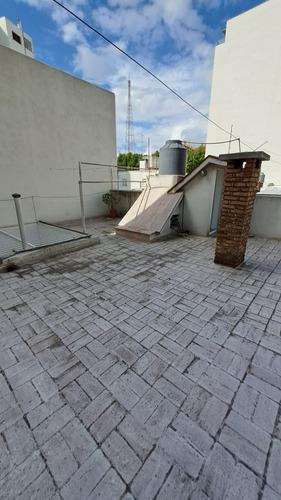 Dueño Vende Casa En Cordón 3 Dorm Y Garage Padrón Único