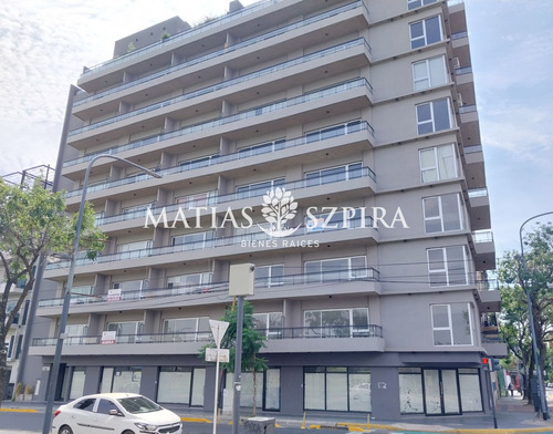 Venta De Departamento 3 Ambientes En Parque Patricios, Capit