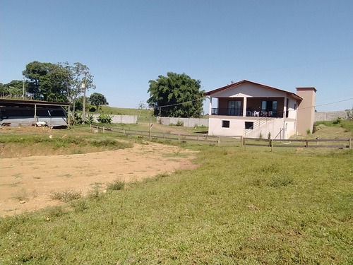 Sítio Com Casa Nova, Com Dois Pavimentos, Aproximadamen300m2