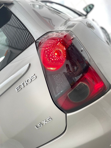 Imagem 10 de 18 de Etios Xs 1.5 Automático, Todas Revisões Na Toyota