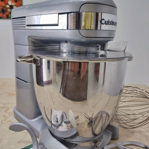 Batidora Cuisinart 5.5 Qt, 1000w, 12 Velocidades Como Nueva!