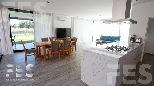 Casa En Venta Amoblada 6 Ambientes Fincas Del Alba Imperdible