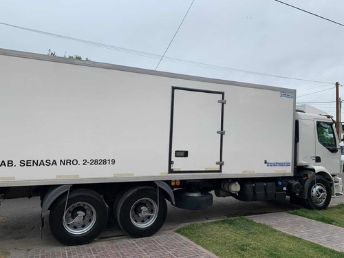 Volvo Vm270r