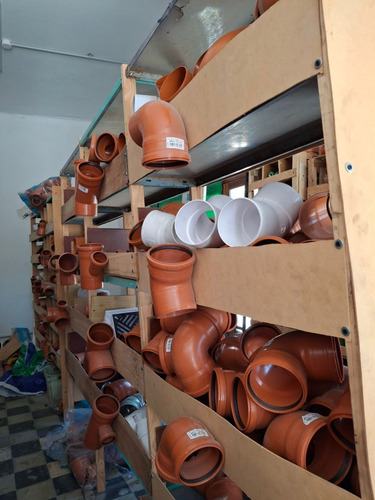 Fondo Comercio Sanitarios Y Anexos