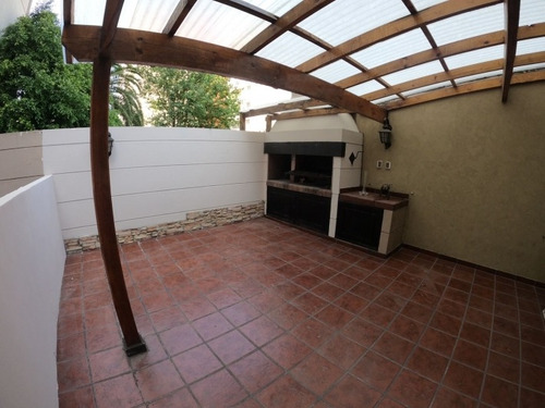 Imagen 8 de 11 de Ph En Venta En Moron