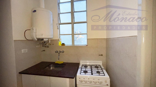 Imagen 18 de 30 de Impecable 2 Ambientes Con Patio Y Cocina Independiente!