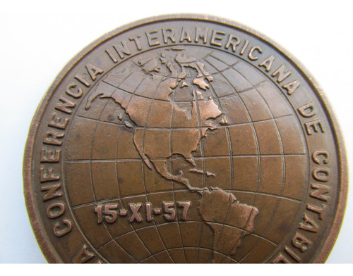 Antigua Medalla Sociedad Nacional Contadores Chile Año 1957 (Usado)