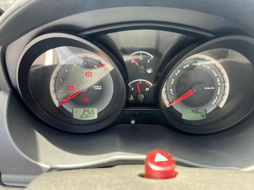 Ford Fiesta 1.6 Flex