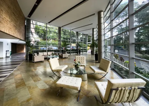 Apartamento En Arriendo En Provenza. Cod A15650