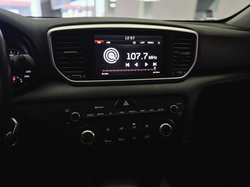 Kia Sportage LX 2.0 MPI A/T 4X2