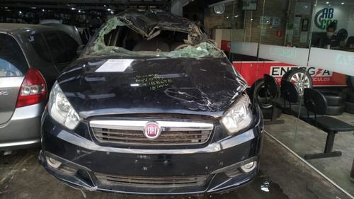 Imagem 3 de 8 de Sucata Fiat Grand Siena 1.4 8v Attractiv Manual Ano 2015