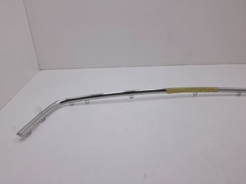 Friso Grade Parachoque Diant Direito Fiat Idea 2011 2012 13