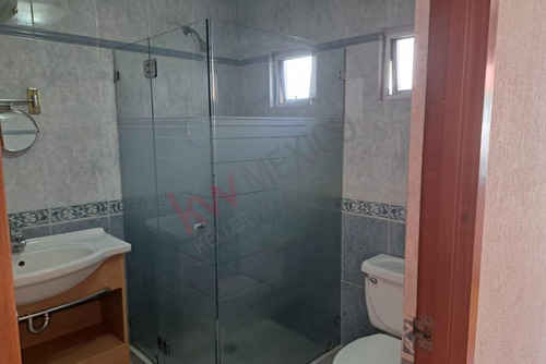 Casa En Condominio Horizontal Con Privilegiada Ubicación En La Colonia Del Valle