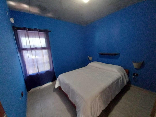 Casa En Venta - 2 Dormitorios 1 Baño 1 Cochera - 300mts2 - Mar Del Sur