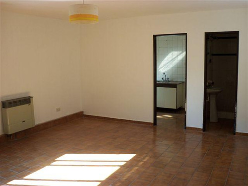 Departamento Monoambiente En Venta En La Plata. Oportunidad Inversores