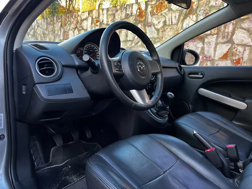 Mazda 2 1.5 15hm1c