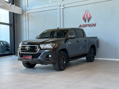 Toyota Hilux 2.8 Cd Srv 177cv 4x4