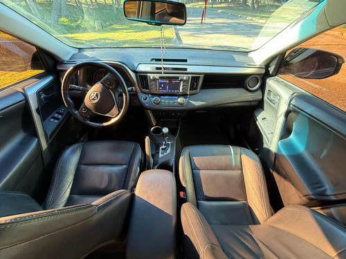 Toyota RAV4 2.5 4x4 6at