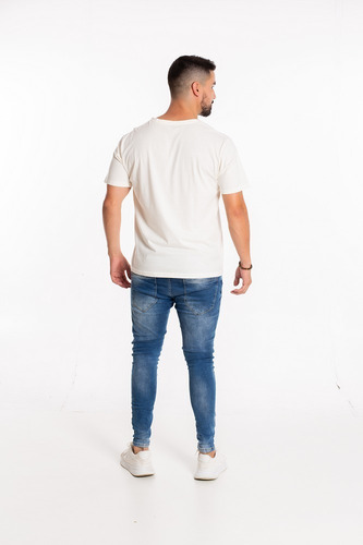 Imagem 2 de 4 de 10 Camisetas Brancas 100% Algodão Fio 30 Penteado